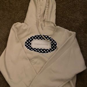 SavannahStrong sweatshirt